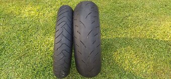 Moto pneu Bridgestone 120/70 ZR17, Dunlop 180/55 ZR17 - 5