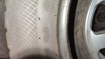 Zimní pneu CONTINENTAL 215/55R17 98V XL - 5