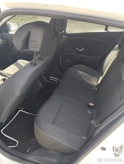 Renault Megane 1.5 - 5