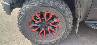Ford Raptor 6,2 L 8 V - 5