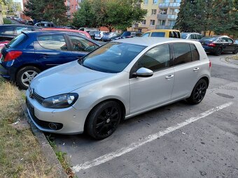 Prodám vw golf 6 1.6 tdi 77 kw 5 dveří model 2011 - 5