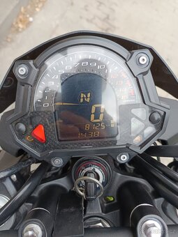 Kawasaki Z400 2020 - 5