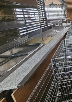 Výdejní stůl na potraviny – gastro č. 083 - 5