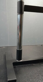 Stojany pro dva reproduktory na subwoofer 2 sady - 5