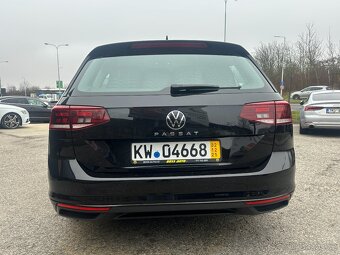 Volkswagen Passat 2022 - 5