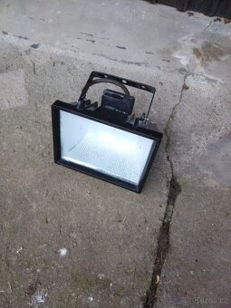 Halogenove svitidlo - 5