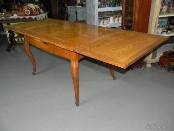 Starý rozkládací stůl - 5