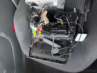 2din autorádio 825x pro Car Play, SIM - 5