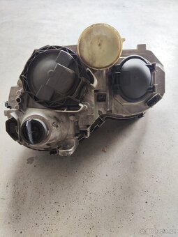 Přední světla Mercedes C w203 - 5