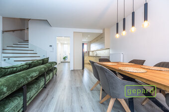 Prodej řadového rodinného domu 4+kk, 100 m2, zahrada, 2 park - 5