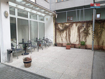 Pronájem baru, 53 m², Praha 5 - Smíchov, ul. Na Celné - 5