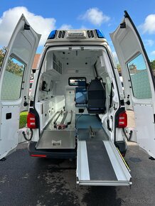 VW T6 - 2.0 TDI Sanitní vůz DSG - 4x4 - 5