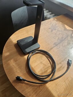 Corsair Gaming ST100 RGB Premium Headset Stand - 5