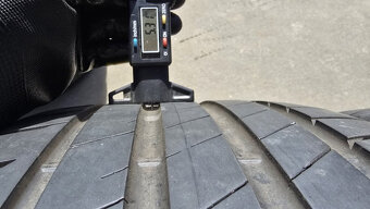 Letní pneumatiky 235/35/19 Bridgestone - 5