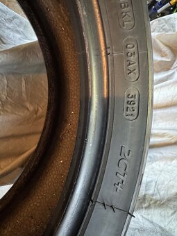 Pneu Michelin - 5