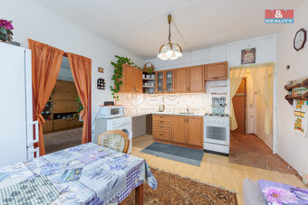 Prodej bytu 1+1, 35 m², Karlovy Vary, ul. Úvalská - 5