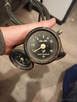 Tlakoměr pal škoda Tatra Praga - 5