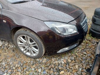 Opel INSIGNIA 2,0Turbo 162kW 4x4 COMBI, KUZE, DILY z VOZů - 5