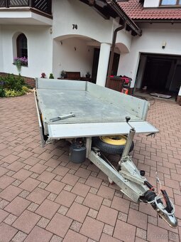 Hydraulicky sklopný přívěs 2700kg bržděný - 5