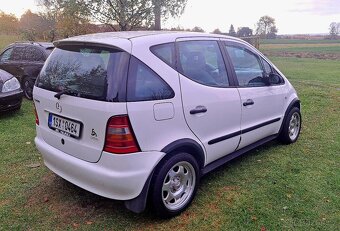 Mercedes-Benz třidy A w168 1,4 benzín - 5