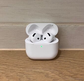 Airpods 4 - 5