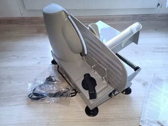 Výkonný kráječ Princess 150W 0-15mm - 5