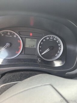 Škoda Roomster scout 1.4 - 5