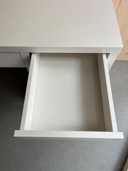 Nový pracovní stůl Ikea Micke 105x50cm - 5