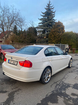 BMW e90 325i 160 kW - 5