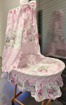 Proutěný košík pro miminko s příslušenstvím - 5