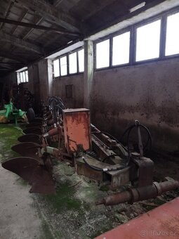 Prodám šestiradličný pluh PHX 6 - 5