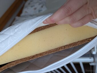 Dětská postýlka s vybavením - 5