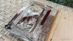 KRABIČKA - rubínové sklo s brusem - 5
