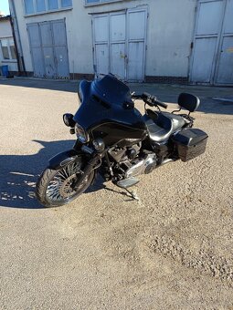 Harley Davidson Street Glide Special - 5