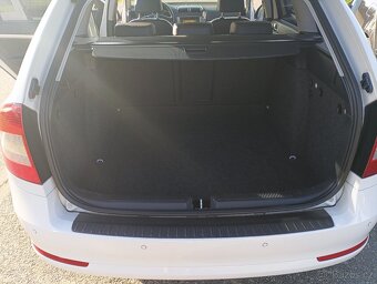 ŠKODA OCTAVIA II 2.0 TDI 103 KW - 5