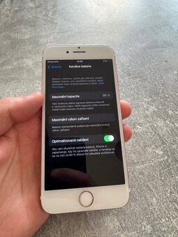 Apple iPhone 7 32GB rose - 5