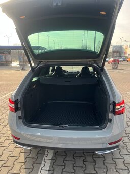 Prodám Škoda Superb SportLine combi 2.0 TDi (nafta) - 5