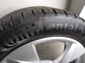 Prodám alu disky Škoda 5x100 R17 s letním pneu 205/55/17 - 5