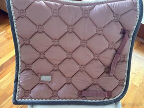 Drezurne sady zn. Equestrian Stockholm - full - 5