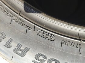 Pneu 215/55 r18 95H Kumho - 5