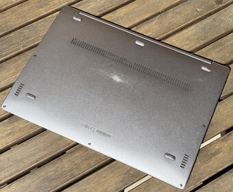 Laptop Xiaomi Mi Notebook Air 13,3, i5, 8GB RAM, 256GB SSD - 5