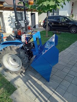 Transportní box hydraulicky sklápateľný za malotraktor - 5