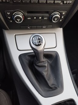 BMW E90 2.0D lci Facelift 2009 vyměním za moto BMW - 5