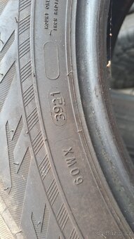 Pneu Nokian WR SUV 4 215/65 R17 103H - 5