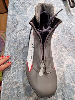 Bezkova bota Salomon - 5