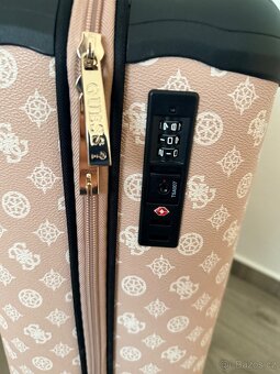 Luxusní cestovní set Guess - 5