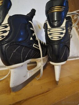 Hokejove brusle CCM 33 - 5