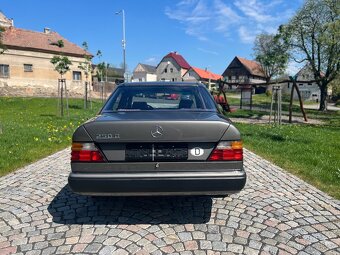 Prodám Mercedes Benz W124 250D r.v. 1989 - 5