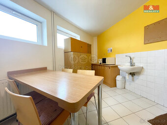 Prodej obchodního objektu, 1089 m², Žďár - 5