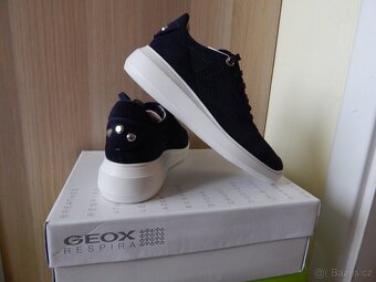 Nové dámské celokožené boty zn. Geox, vel. 37 - 5